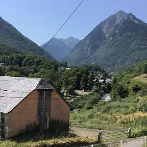 https://villa-eth-mayouret.midi-pyreneeshotels.com