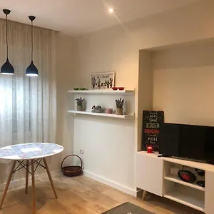 https://the-cozy-little-apartment.albaniahotels.org