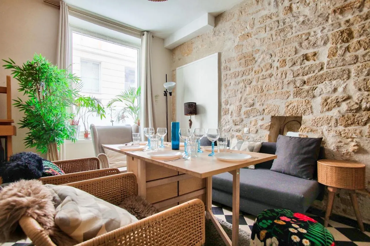 Cozy 1 Mezzanine & 1Bedroom Louvre Moulins Free Netflix París Francia