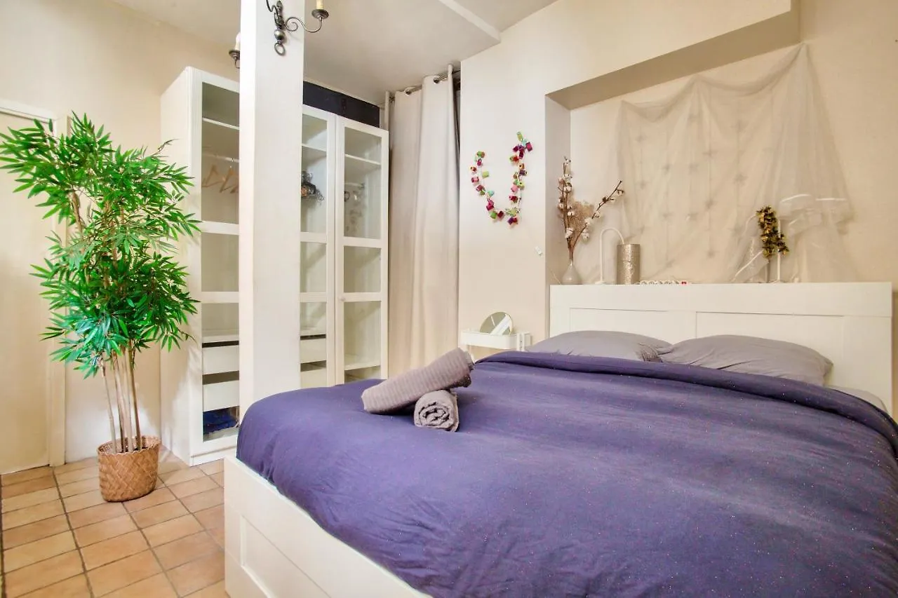 Appartamento Cozy 1 Mezzanine & 1Bedroom Louvre Moulins Free Netflix Parigi